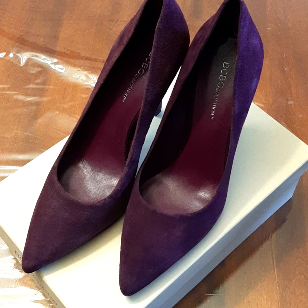 BCBG Generation pumps